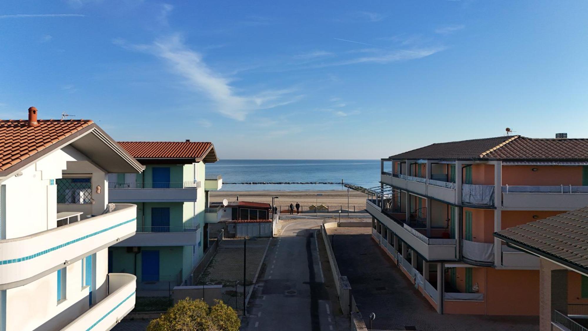 Trilocale Con Terrazzino A 30Mt Dal Mare Di Fano - F005 Apartment มาร็อตตา ภายนอก รูปภาพ